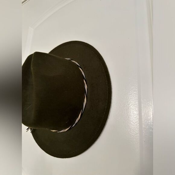 NWOT Tillys Olive Green Women’s Fedora Hat - One Size Fits All - Picture 2 of 10
